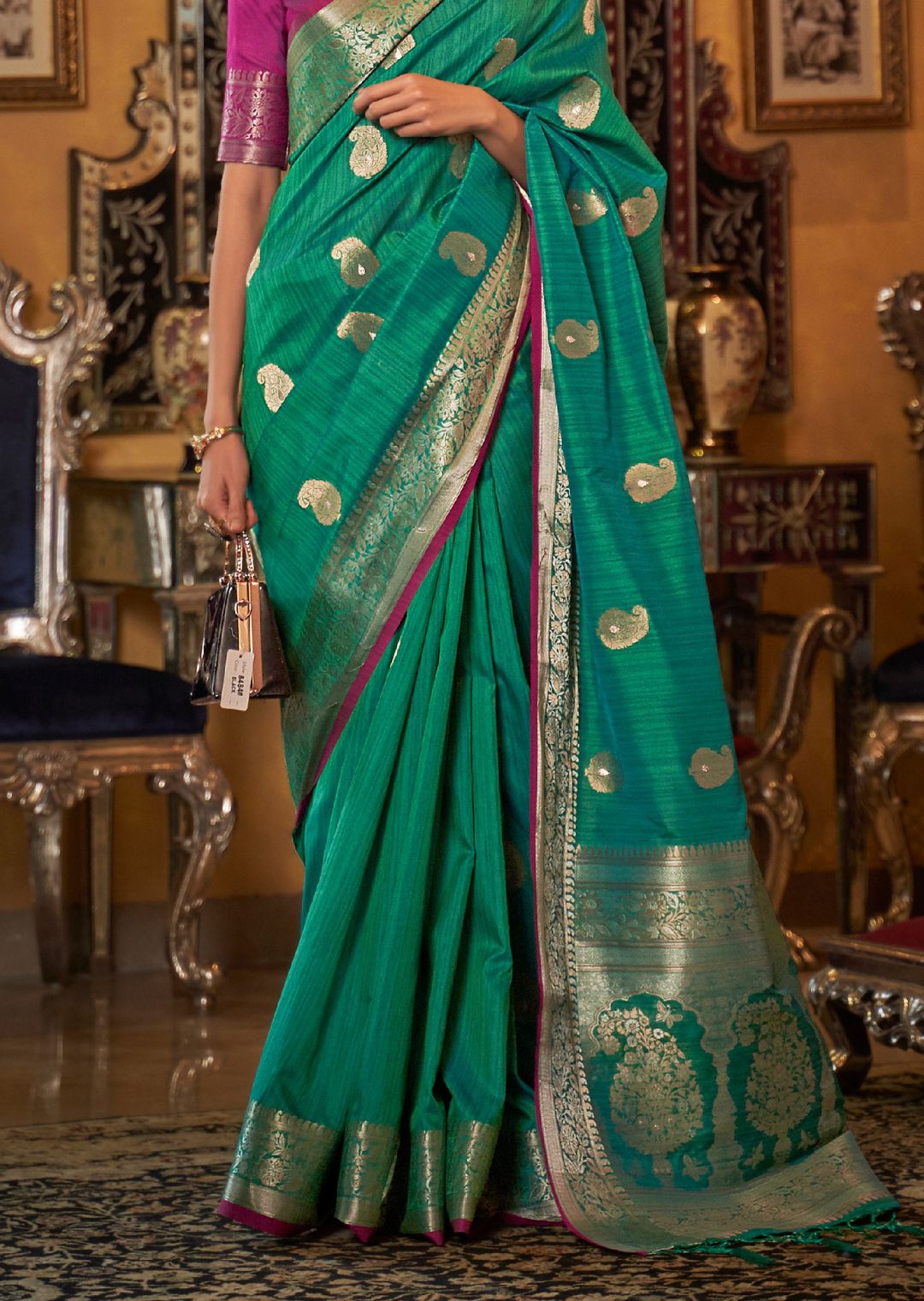 Peacock Green Zari Woven Pure Handloom Tessar Silk Saree