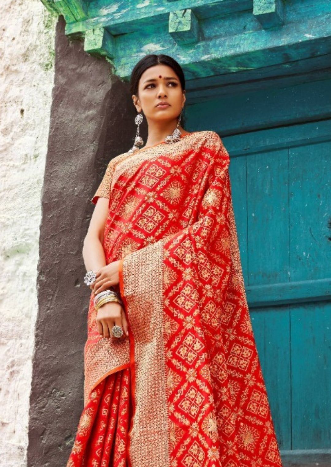 Red Woven Traditional Patola Silk Saree