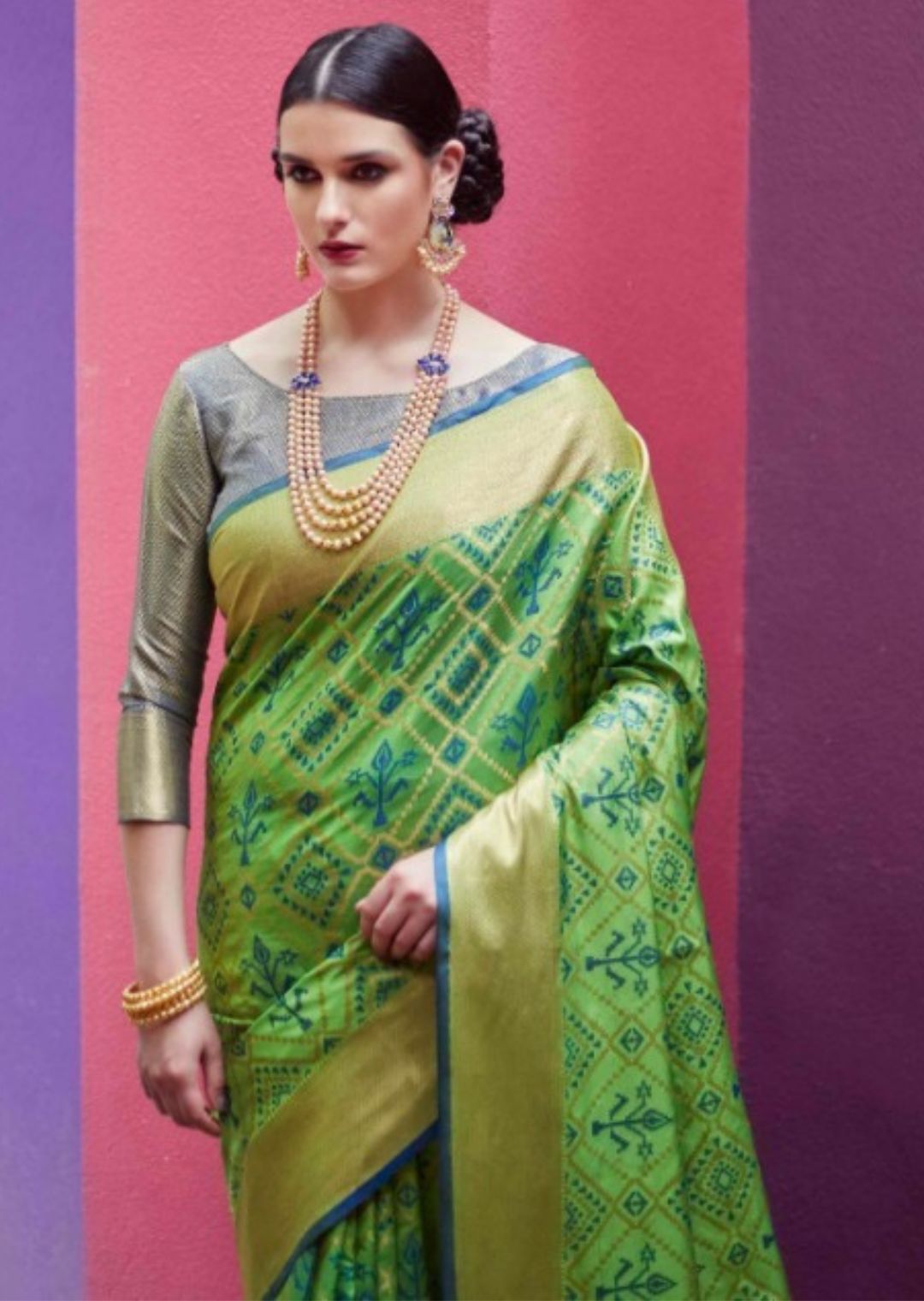 Pear Green Woven Traditional Patola Silk Saree