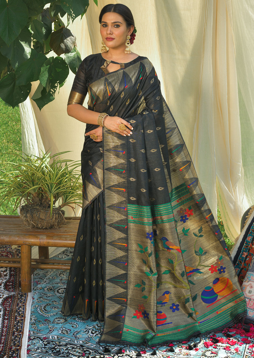 BLACK ZARI WOVEN TRADITIONAL PAITHANI SILK SAREE