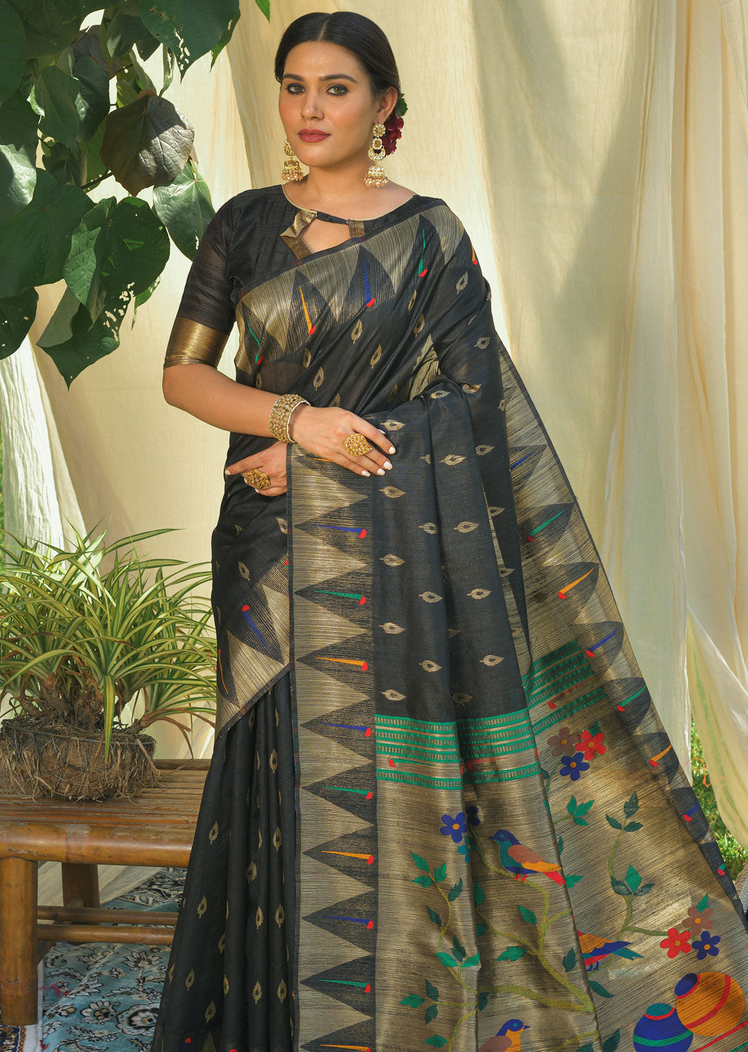 BLACK ZARI WOVEN TRADITIONAL PAITHANI SILK SAREE