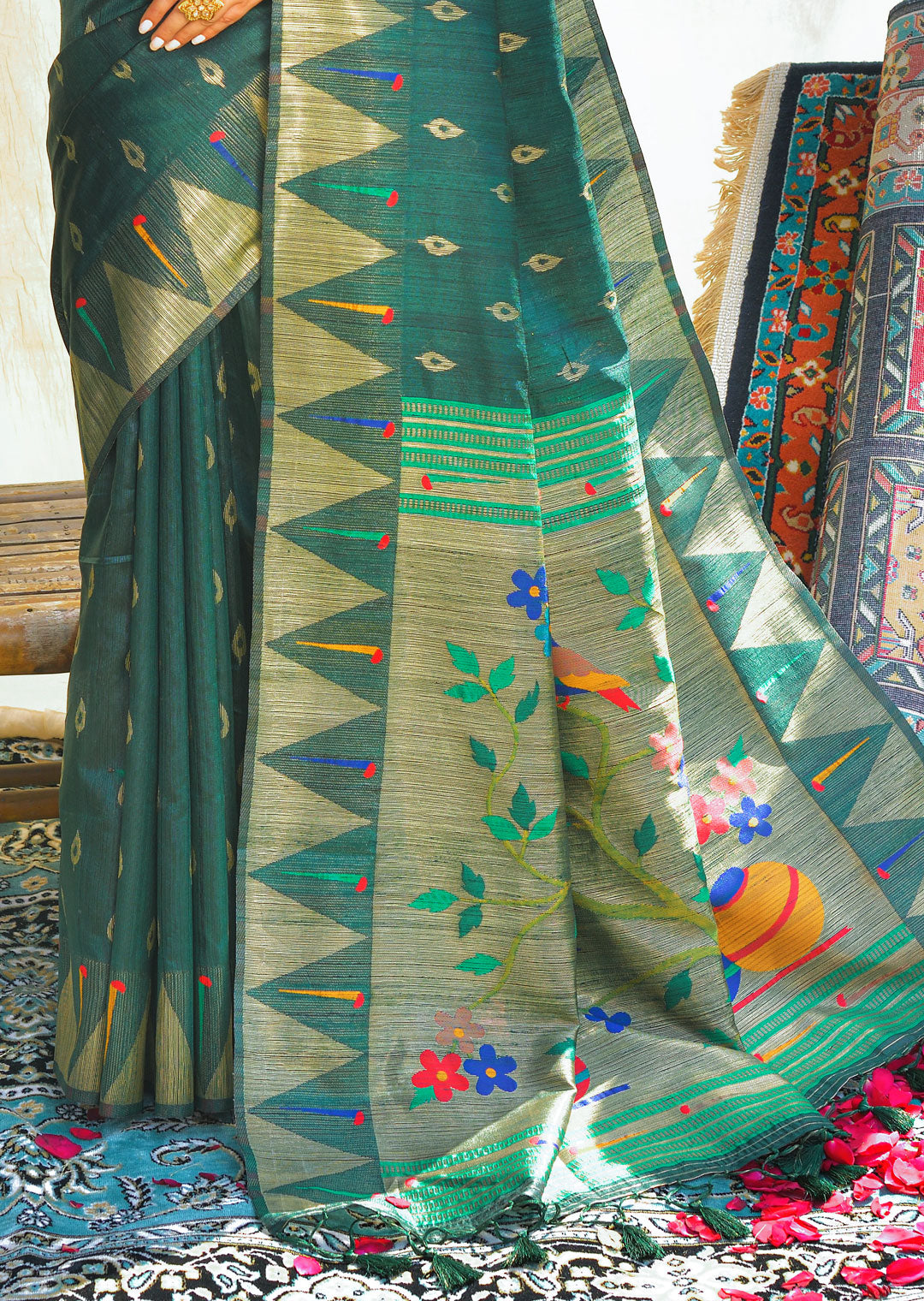 GREEN ZARI WOVEN TRADITIONAL PAITHANI SILK SAREE