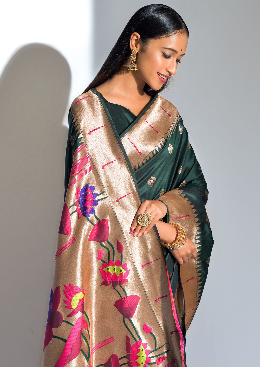 GREEN ZARI WOVEN TRADITIONAL PAITHANI SILK SAREE