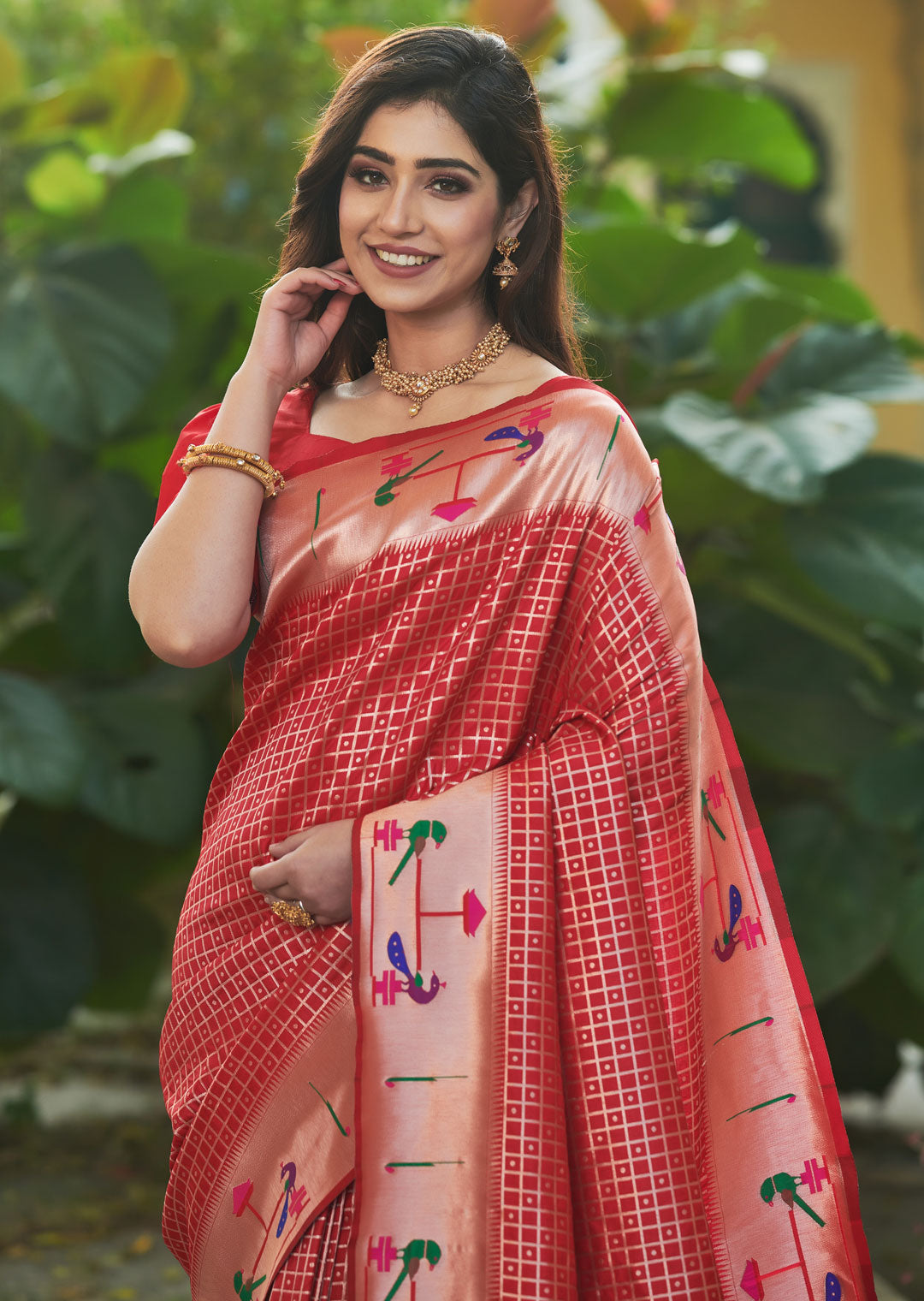 RED ZARI WOVEN TRADITIONAL PAITHANI SILK SAREE