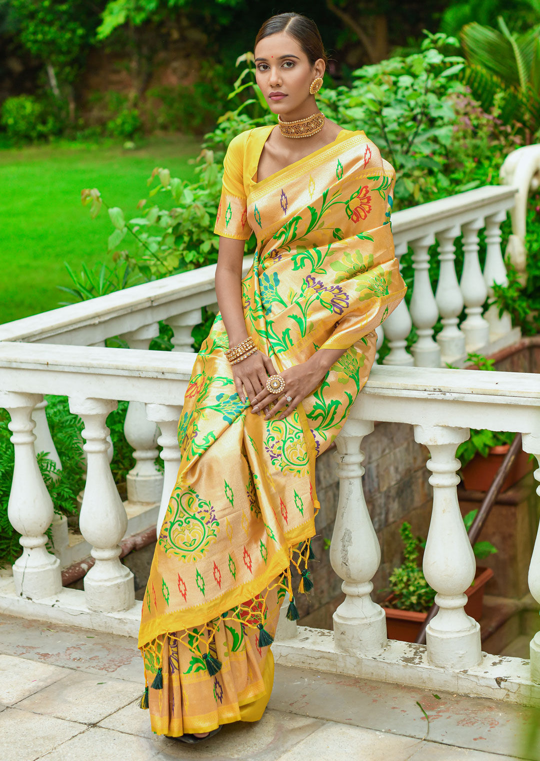 LIME YELLOW ZARI WOVEN TRADITIONAL PAITHANI SILK SAREE