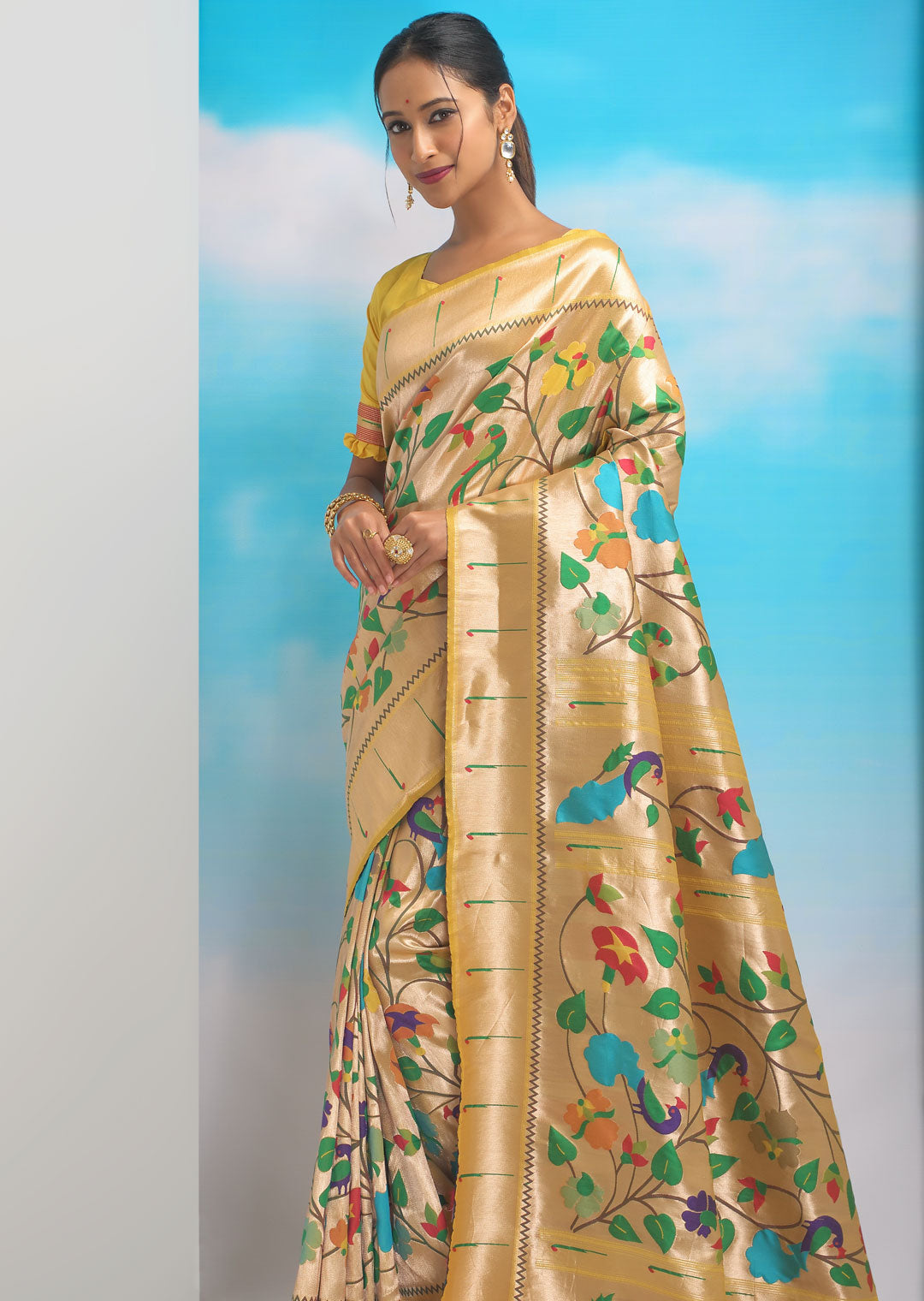 ROYAL YELLOW ZARI WOVEN TRADITIONAL PAITHANI SILK SAREE