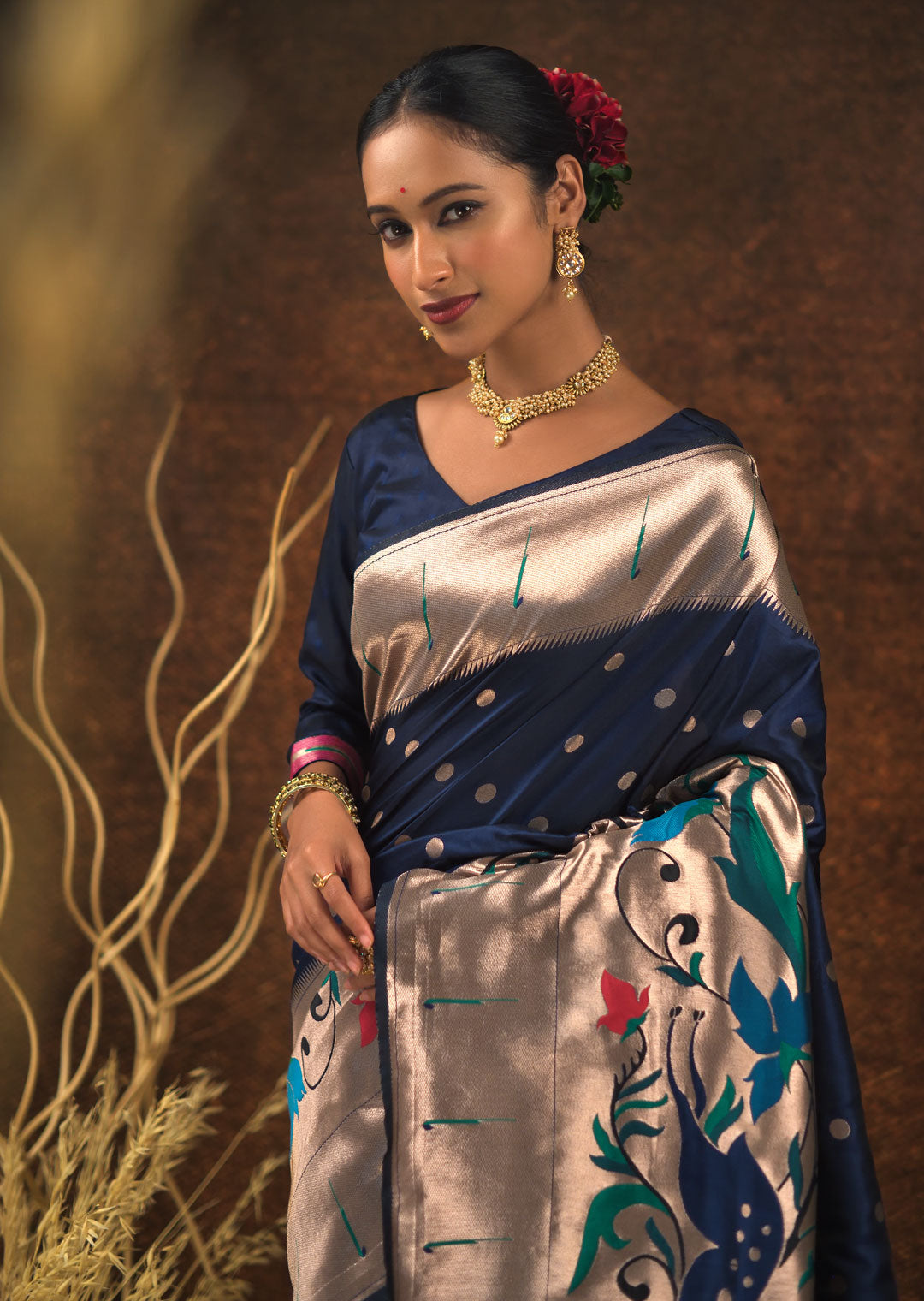 NAVY BLUE ZARI WOVEN TRADITIONAL PAITHANI SILK SAREE