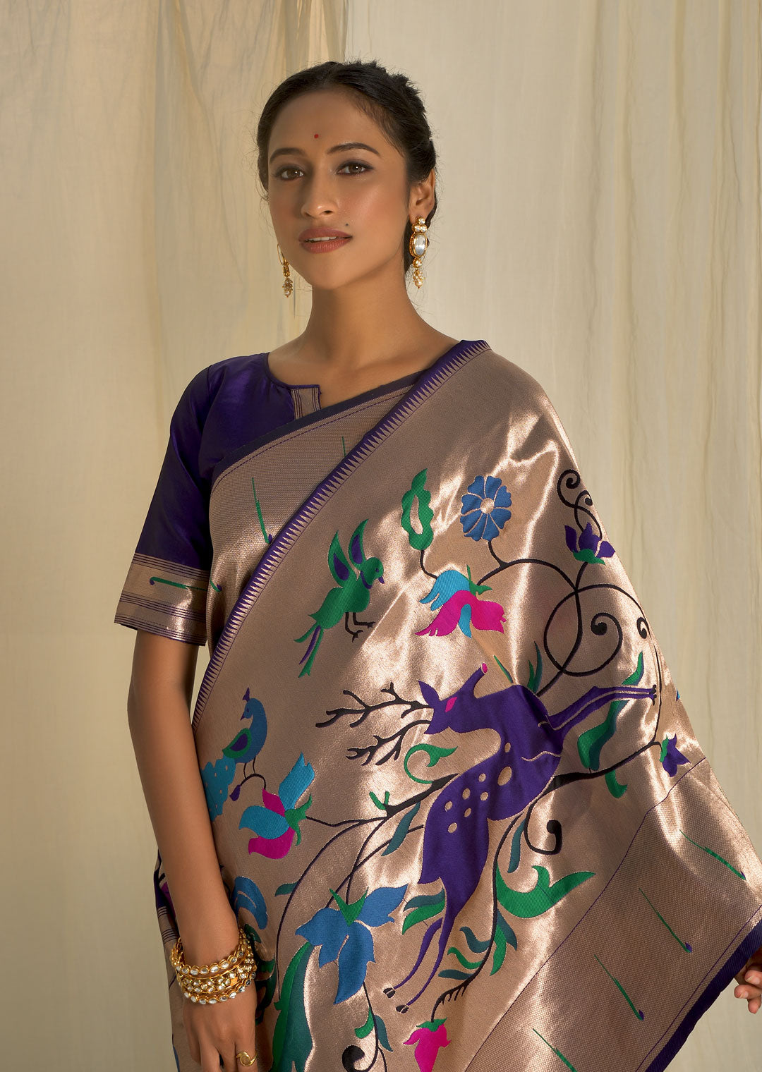 GRAPE VIOLET ZARI WOVEN TRADITIONAL PAITHANI SILK SAREE