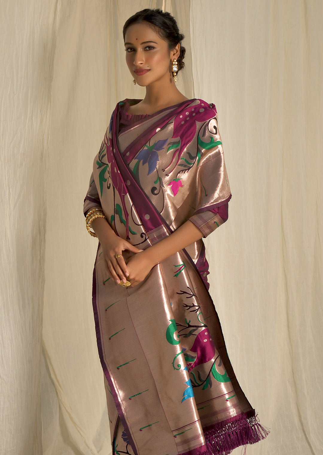 WINE PURPLE ZARI WOVEN TRADITIONAL PAITHANI SILK SAREE