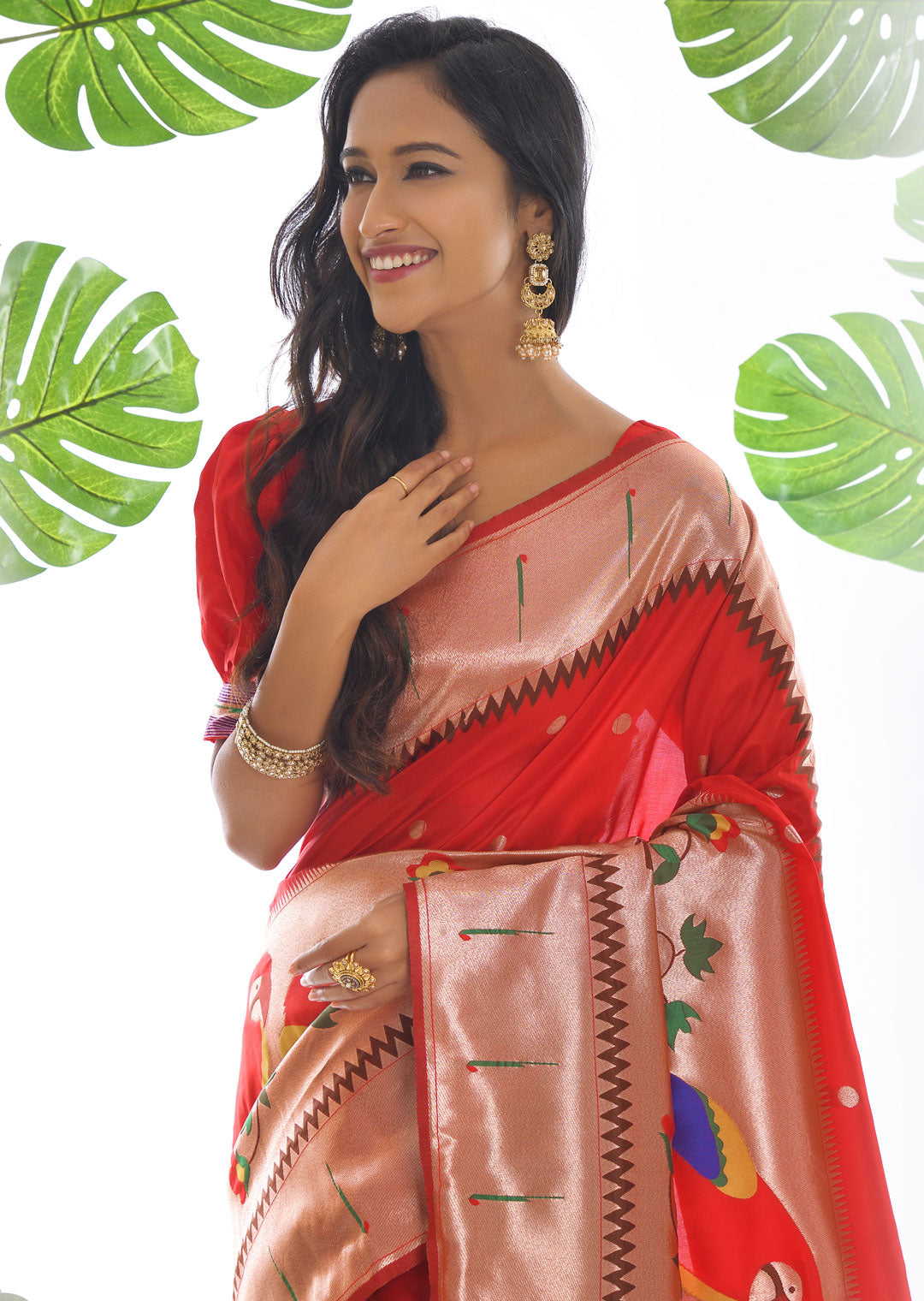 RED ZARI WOVEN TRADITIONAL PAITHANI SILK SAREE